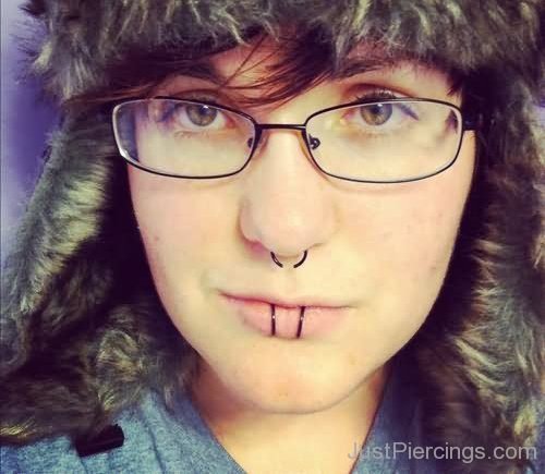 Septum Ring And Dolphin Bites Piercing-JP1116