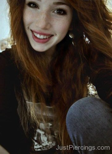 Smiling Girl With Dahlia Bites Piercing-JP1146