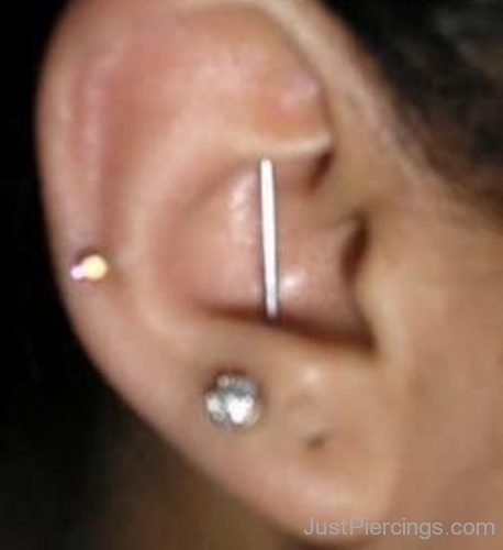 Snug And Anti Tragus Ear Piercing-JP1248