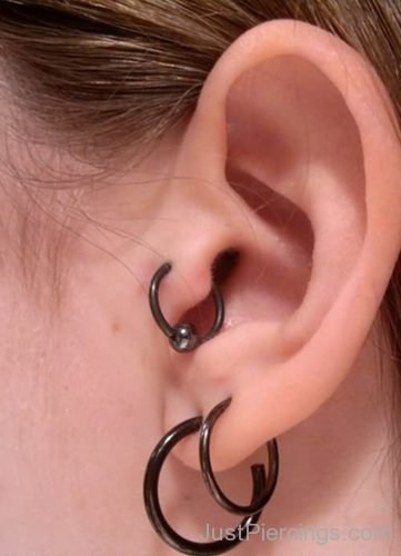 Tragus And Dual Lobe Ear Piercing-JP1276