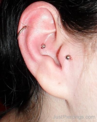 Tragus, Cartilage Ear Piercing-JP1292