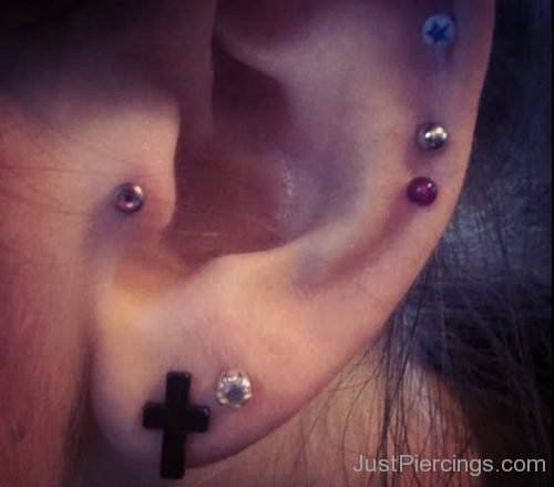 Tragus, Dual Lobe And Cartilage Ear Piercing-JP158