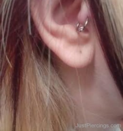 Tragus Ear Piercing-JP1175