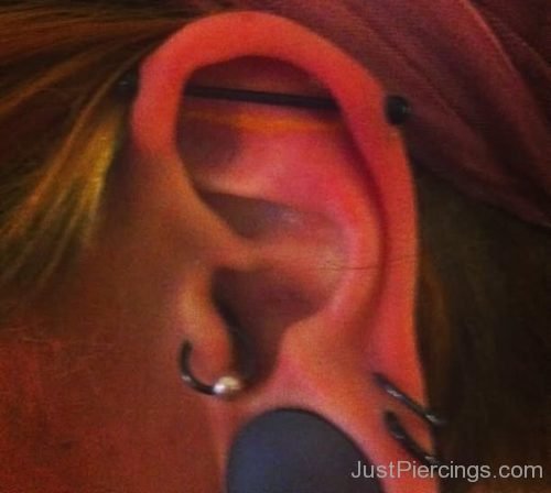 Tragus, Industrial And Upper Lobe Ear Piercing-JP1176