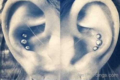 Triple Conch Piercing For Both Ears-JP1156