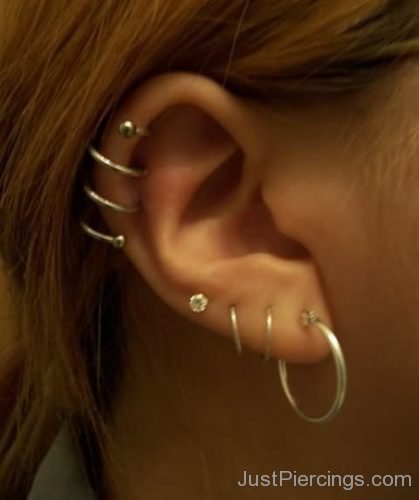 Tripple Lobe And Spiral Cartilage Ear Piercing-JP1321