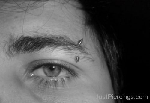 Close Up Of  Eyebrow Piercing-JP1027