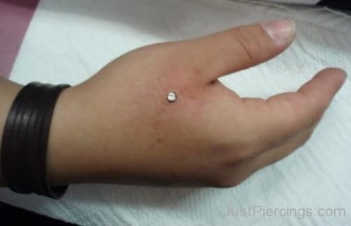 Dermal Anchor Hand Piercing-JP1030