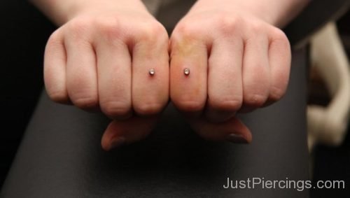 Dermals Finger Piercing-JP1049