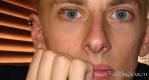 Ear Helix And Eyelid Piercing-JP116