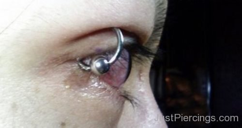 Eyelid Piercing With Ball Closure Ring-JP132