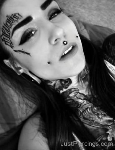 Face Piercing And Tattoo-JP1098