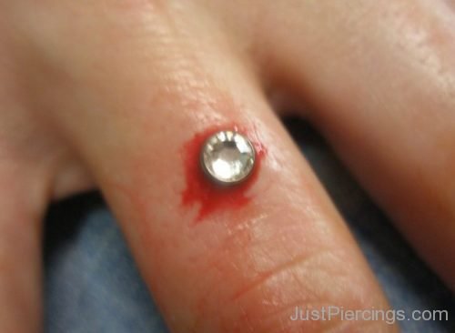 Fingers Piercing WIth Microdermals-JP1166