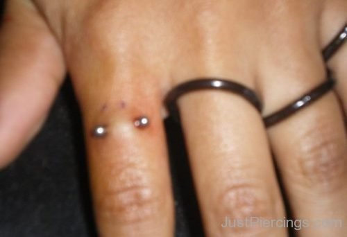 Fingers Piercing With Silver Barbell 4-JP1170