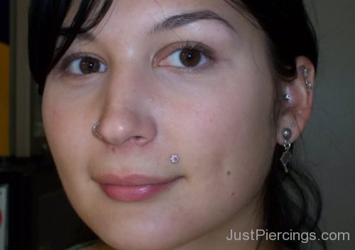Flower Monroe and Nose Face Piercing-JP1118