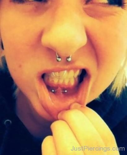 Frowny And Septum Piercing-JP1025