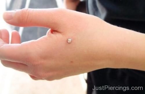 Hand Piercing With MicroDermal Anchor 2-JP1091
