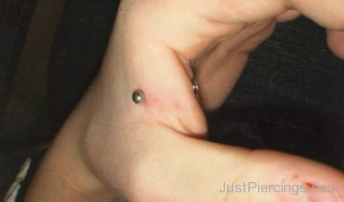 Hand Piercing With Silver Stud For Girls-JP1099