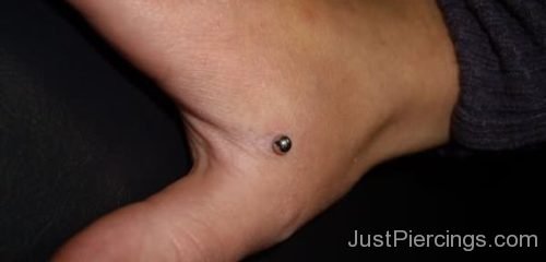 Hand Piercing With Silver Stud-JP1101