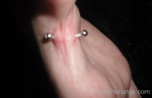 Hand Web Piercing With Curved Barbell 2-JP1130