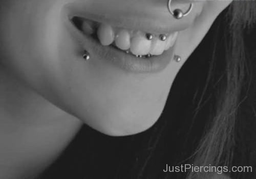 Mouth And Face Piercings-JP1164