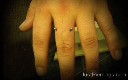 Pie Finger Piercing  With Simple Barbell-JP1233