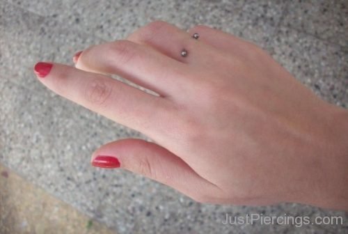 Pretty Finger Piercing With Barbell 2-JP1239