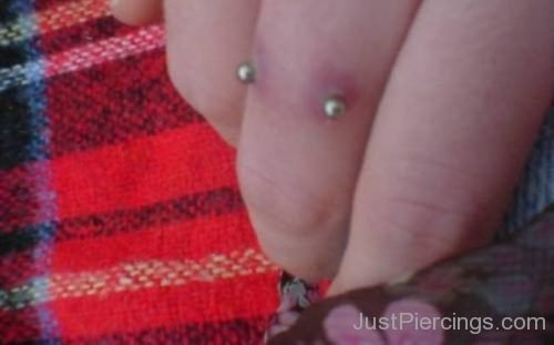 Pretty Finger Piercing With Barbells 1-JP1240