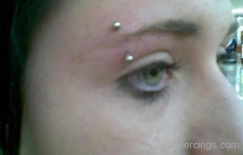 Vertical Eyebrow Piercing With Gold Surgical Barbells-JP1342